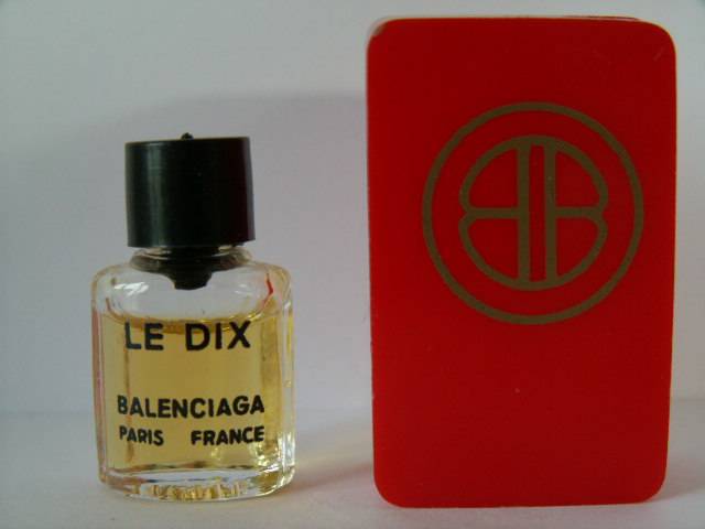 Balenciaga-ledix8.jpg