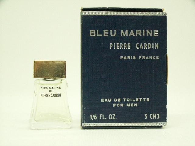 Cardin-bleumarine263.jpg