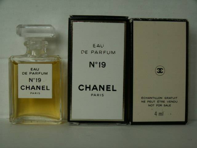 Chanel-n19-363.jpg