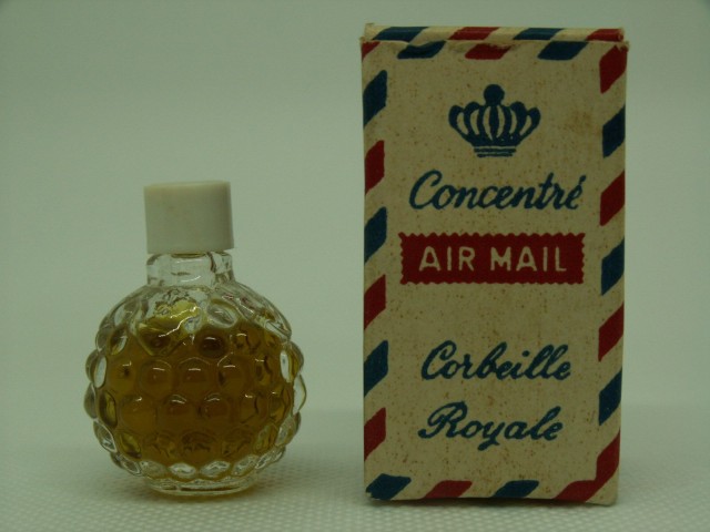 Corbeilleroyale-airmail.jpg