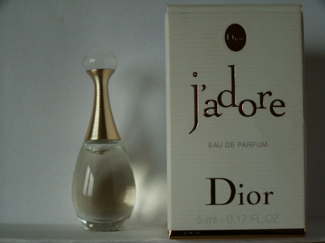 Dior-jadore2.jpg
