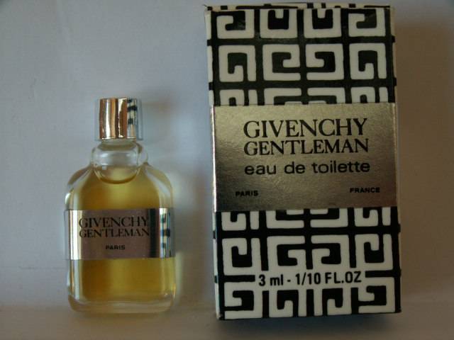 Givenchy-gentleman-2.jpg