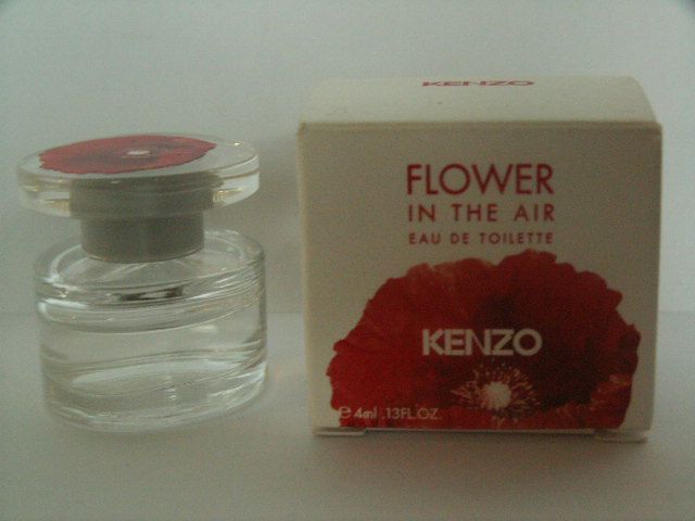 Kenzo-flowerintheair.jpg