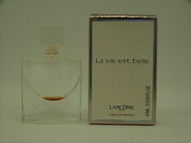Lancome-lavieestbelle5.jpg