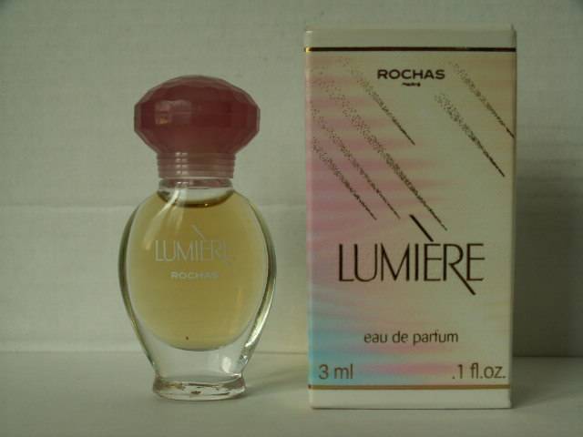 Rochas-lumiere3.jpg