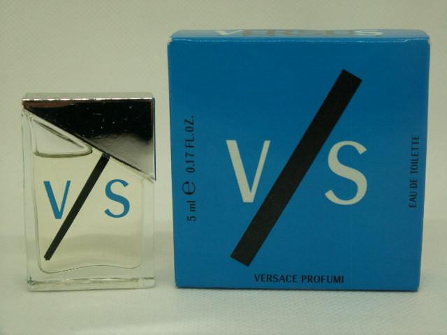 Versace-versus3.jpg